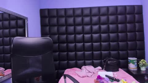 tiny online show from September 25, 5:58 am