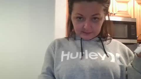 tinyassbossymilf online show from February 25, 1:47 pm