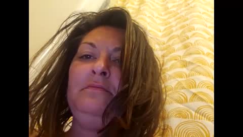 tinyassbossymilf online show from March 8, 9:02 am