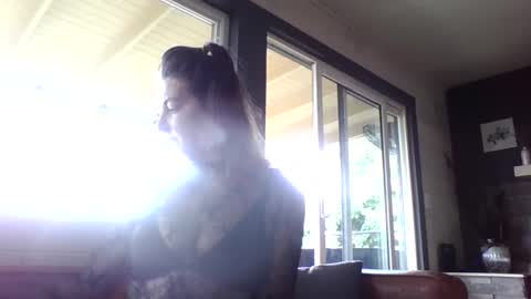 tinyassbossymilf online show from June 22, 8:49 pm
