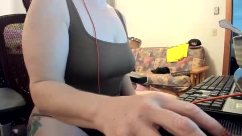 tinytina0069 online show from November 19, 5:45 pm