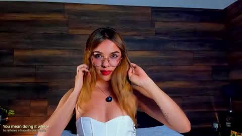 Snapshot of tinyw0nder chatting on September 17, 10:35 pm Instagram tinyw0nder online show from September 17, 10:35 pm