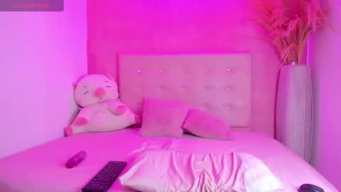 Tish online show from January 31, 7:40 pm