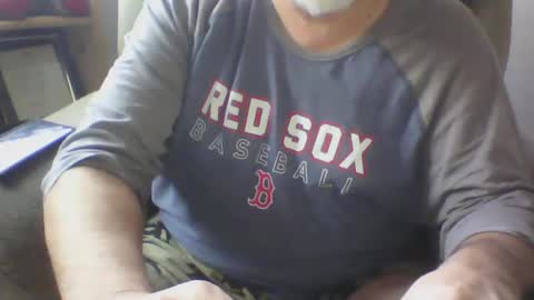 Snapshot of tittyloverr69 chatting on February 27, 4:43 pm tittyloverr69 online show from February 27, 4:43 pm