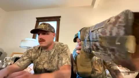 TJ and Dustin online show from July 9, 12:03 am