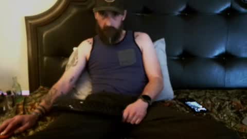 Snapshot of tj_the_man chatting on March 10, 12:28 pm TJ online show from March 10, 12:28 pm