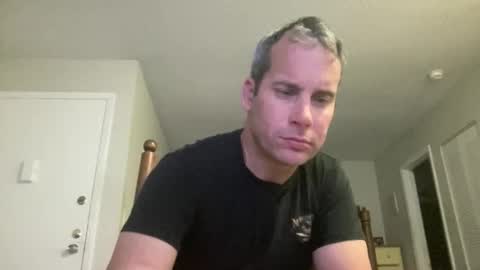 tleigh24 online show from December 17, 12:39 am