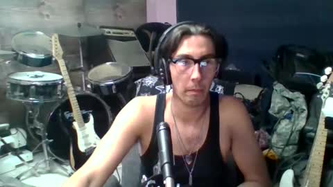 Snapshot of tntstudio317 chatting on September 27, 2:09 am BigT317 online show from September 27, 2:09 am