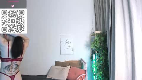 2 GMT Mo Tu We Th Fr 10am-4am online show from September 18, 12:25 am