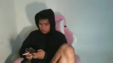 toby_hammer online show from September 17, 2:37 am