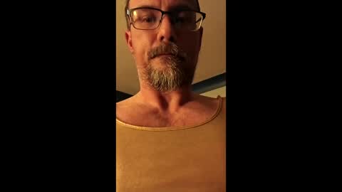 Love2sucNylonToes online show from March 20, 8:52 am