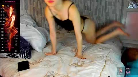 Tofuzi online show from February 19, 9:06 am