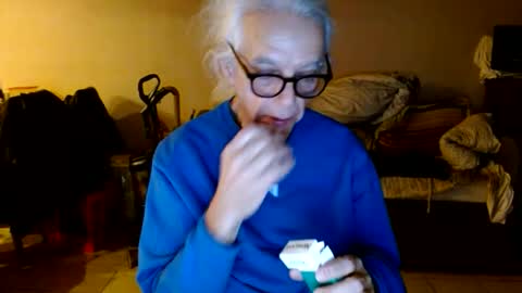 tom112292014 online show from October 17, 3:10 am