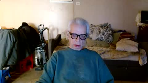 tom112292014 online show from February 13, 7:17 pm