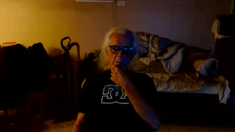 tom112292014 online show from October 9, 10:32 am