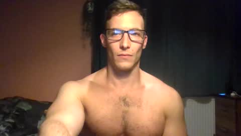 tom90ukx online show from February 20, 5:37 pm