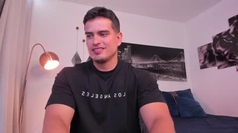 TOM MCKLEEIN  instagram online show from December 22, 5:53 pm