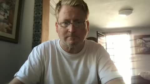 Hola online show from December 17, 7:26 pm