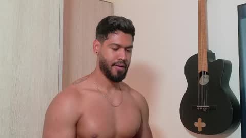 Tomas Ferrer online show from June 9, 2:22 am