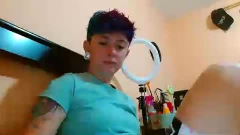 Blue online show from June 22, 10:28 pm