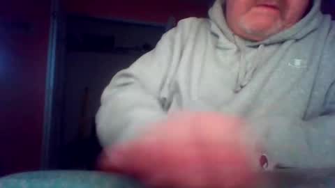 tomcat4848 online show from April 15, 12:47 am