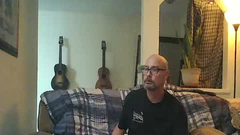 sirmuggsalot online show from July 4, 7:56 am