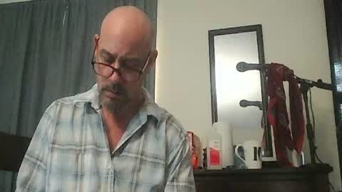 sirmuggsalot online show from July 9, 10:52 am