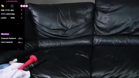 Tomi Michelle online show from February 11, 11:44 pm