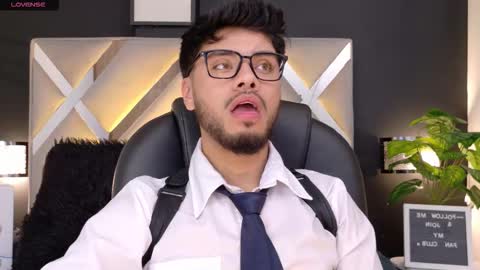 Tommy Dubois online show from November 8, 4:48 am