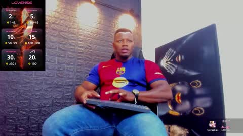 Tom Mike online show from February 23, 1:08 am