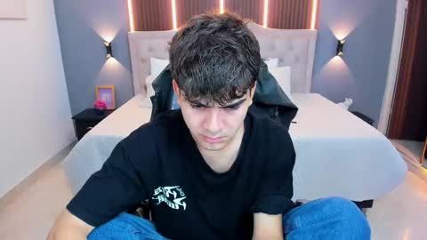 Tommy  online show from March 5, 3:37 am