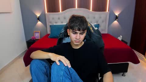 Tommy  online show from February 14, 4:15 am