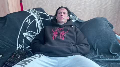 Tommy and Katana online show from February 21, 6:29 am