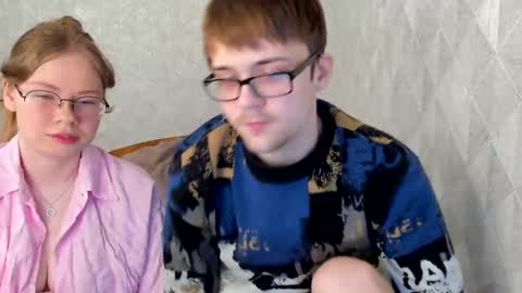Snapshot of tommy_and_katie chatting on December 21, 12:38 pm Tommy loves Katie online show from December 21, 12:38 pm