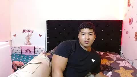 tommy and merida online show from March 1, 9:30 pm