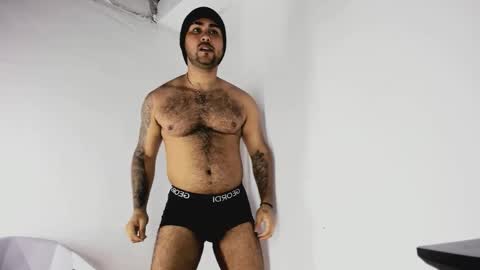 tommy_sccott online show from October 29, 2:02 am