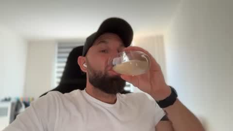 Thomas Fit online show from July 2, 9:03 am
