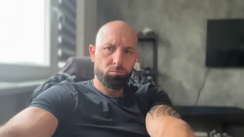Thomas Fit online show from July 27, 6:22 am