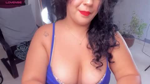 lady blue online show from March 10, 12:15 am