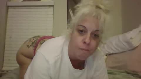 Honeys Snow Bunny online show from December 22, 5:14 am