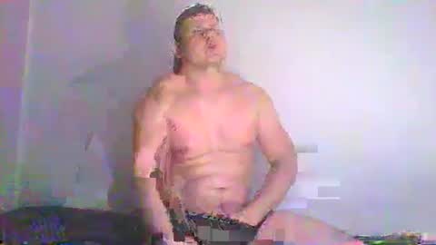 tonny54880 online show from January 6, 6:31 pm