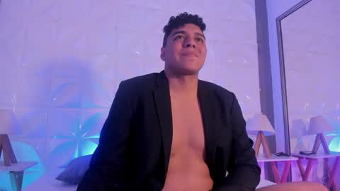 tony online show from November 13, 5:32 am