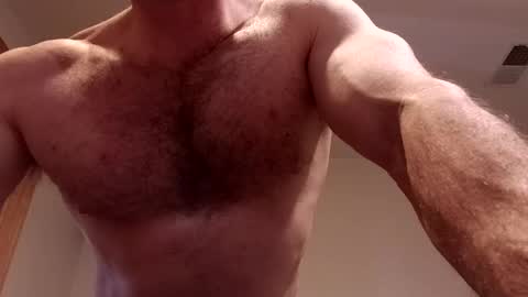 Snapshot of tonybonezz chatting on January 10, 2:55 pm tonybonezz online show from January 10, 2:55 pm