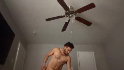 tonymontana10863088 online show from February 23, 12:59 pm