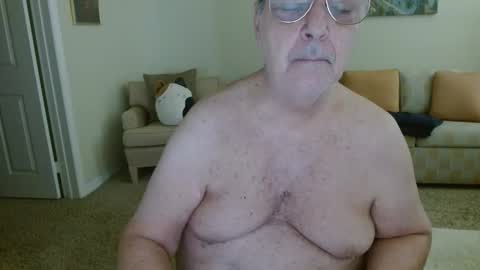 tonysview12000 online show from January 18, 8:40 pm