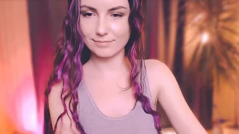 Elizabeth online show from December 27, 6:31 pm