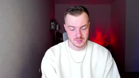 Snapshot of toohornyserj chatting on January 30, 8:10 pm toohornyserj online show from January 30, 8:10 pm