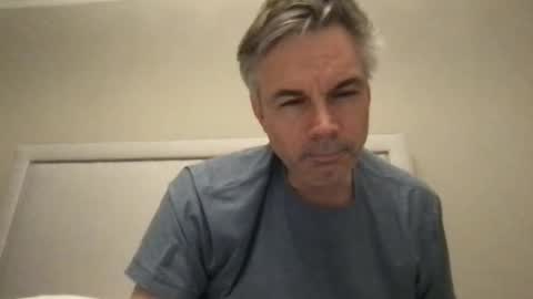 Snapshot of topspin69 chatting on January 1, 7:20 am topspin69 online show from January 1, 7:20 am