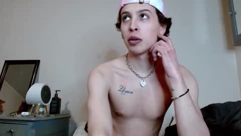 TopZaddy online show from February 19, 2:54 am