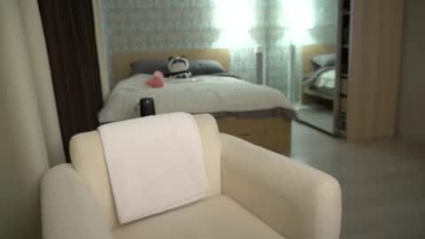         online show from September 19, 4:38 am